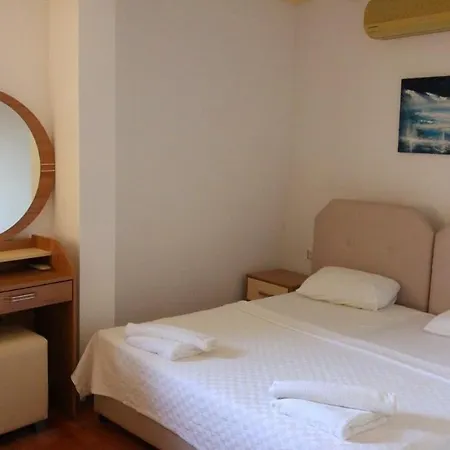 Center Sea View בודרום