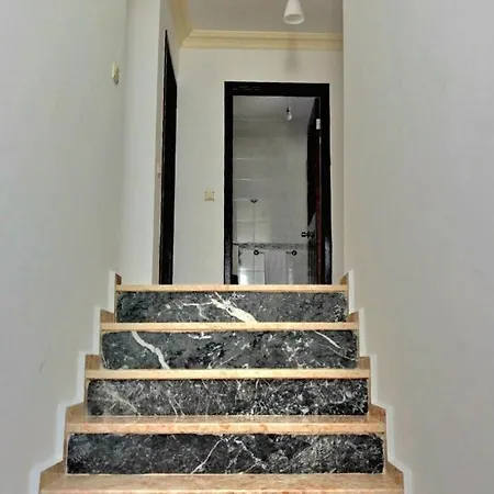 Villa Center Sea View